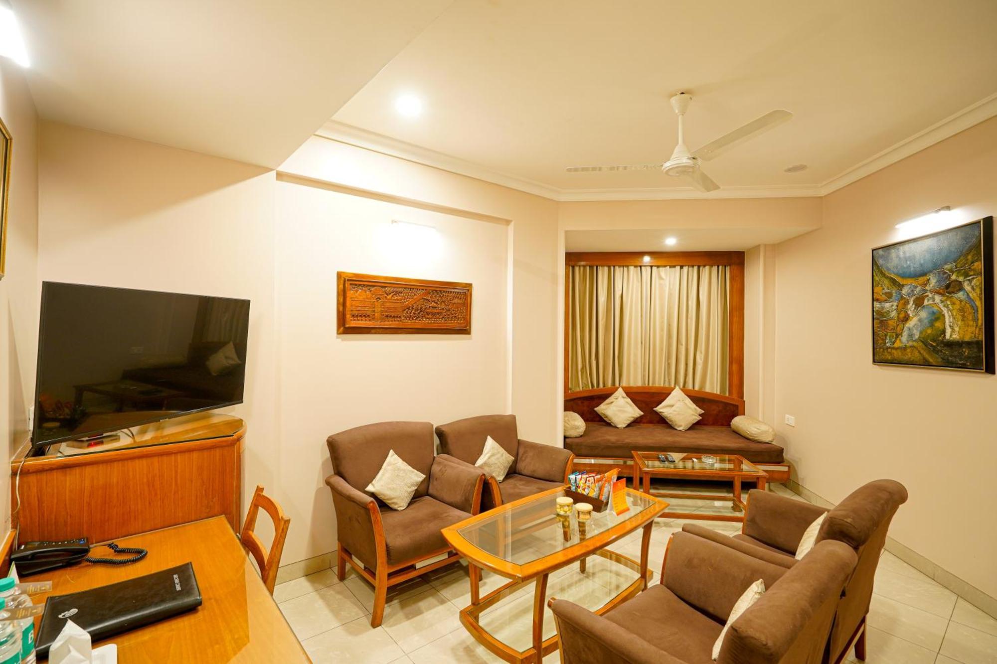 Hotel Mayura Rāipur Exteriér fotografie