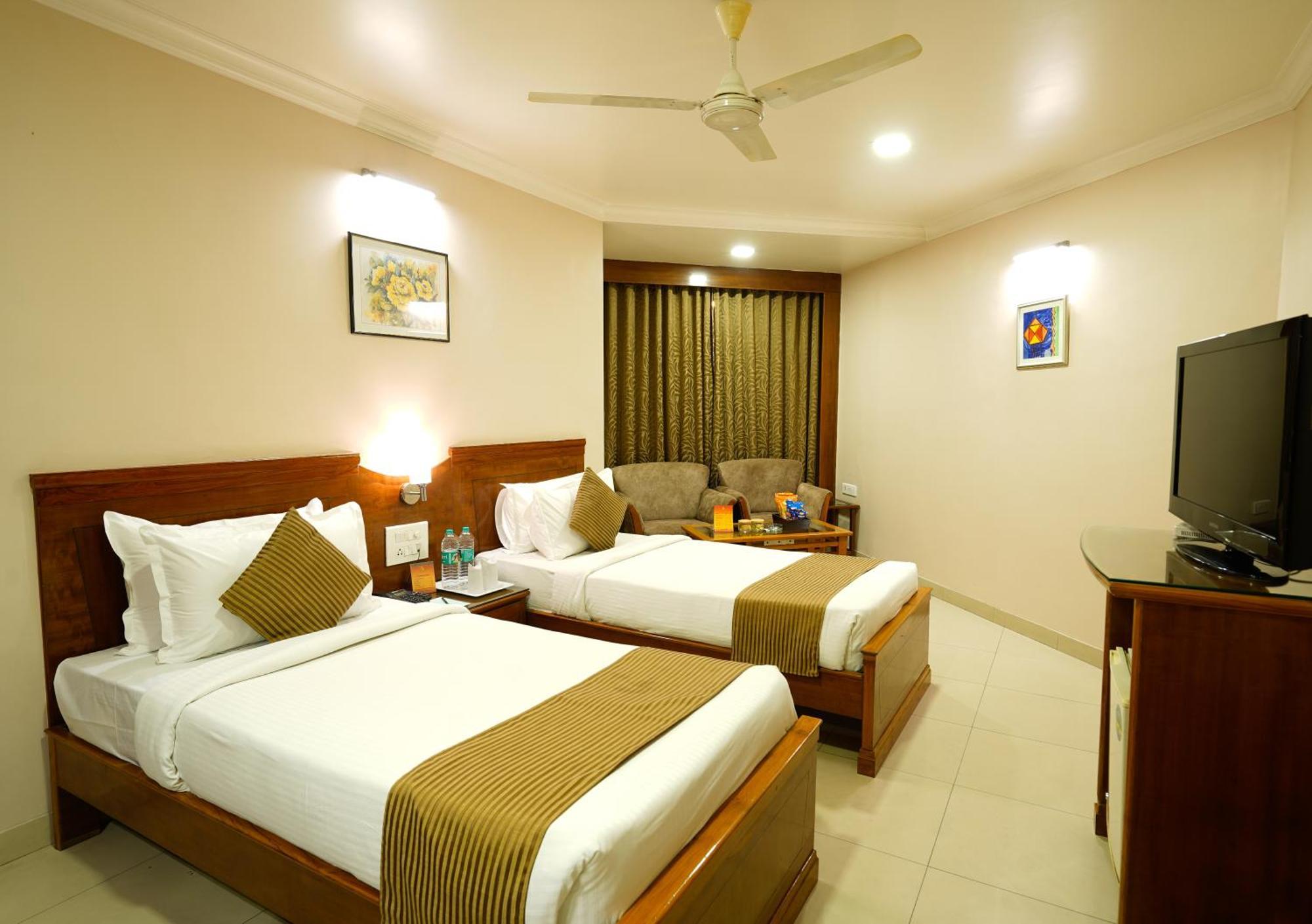 Hotel Mayura Rāipur Exteriér fotografie